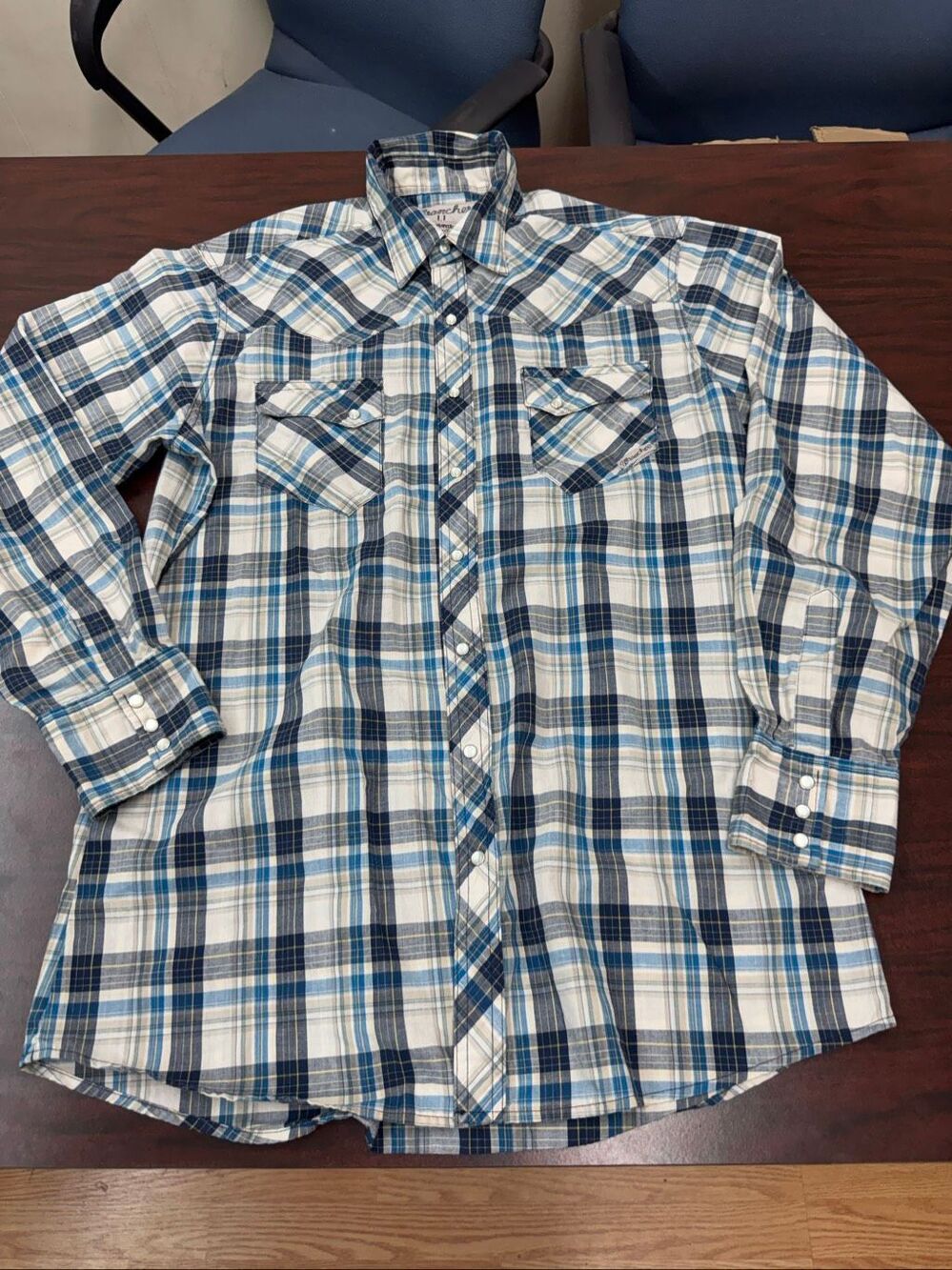 Wrangler Men’s Plaid Long Sleeve Pearl Snap Button Down Shirt Size Large Tall